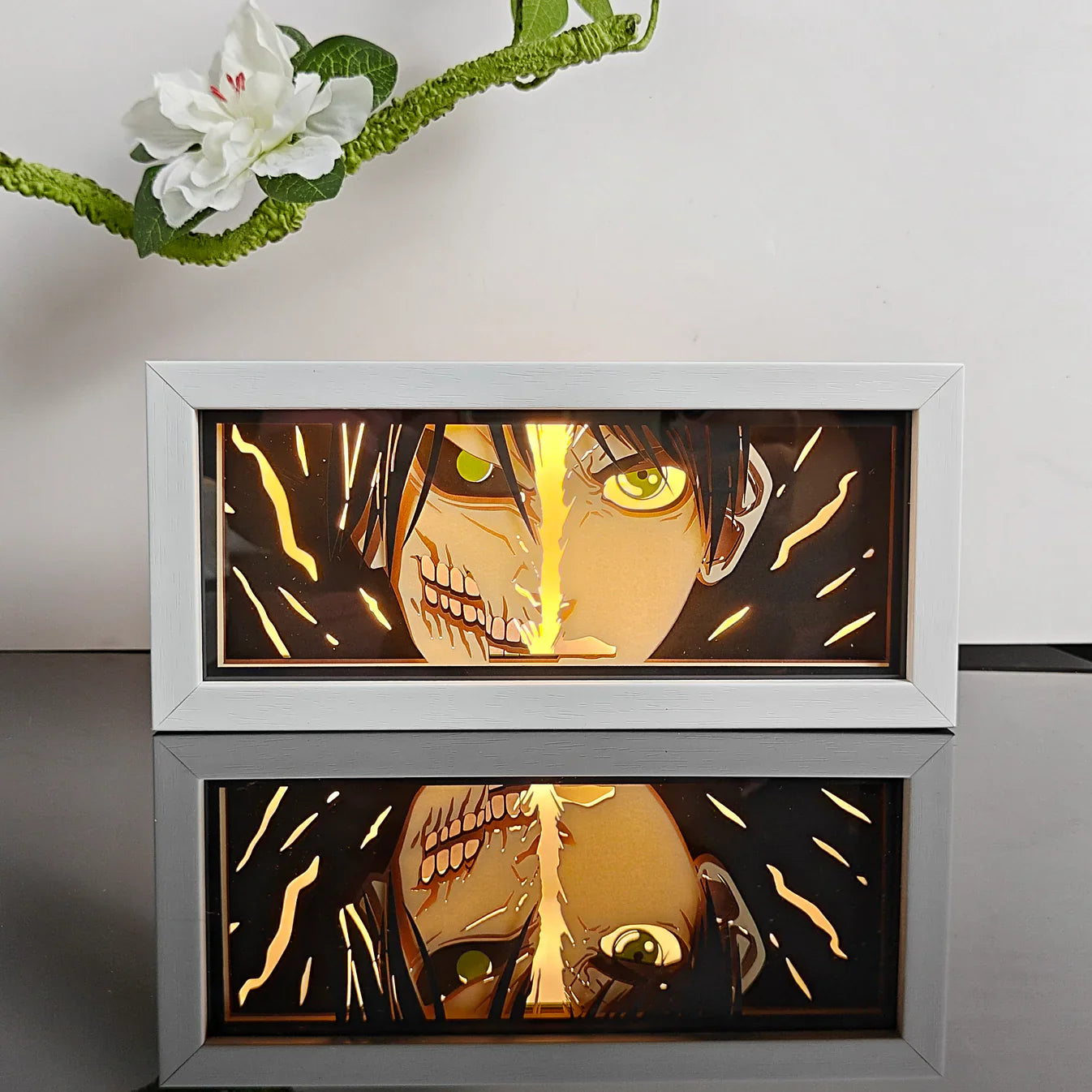 Lampe Eren Yeager Titan Dark Edition 1